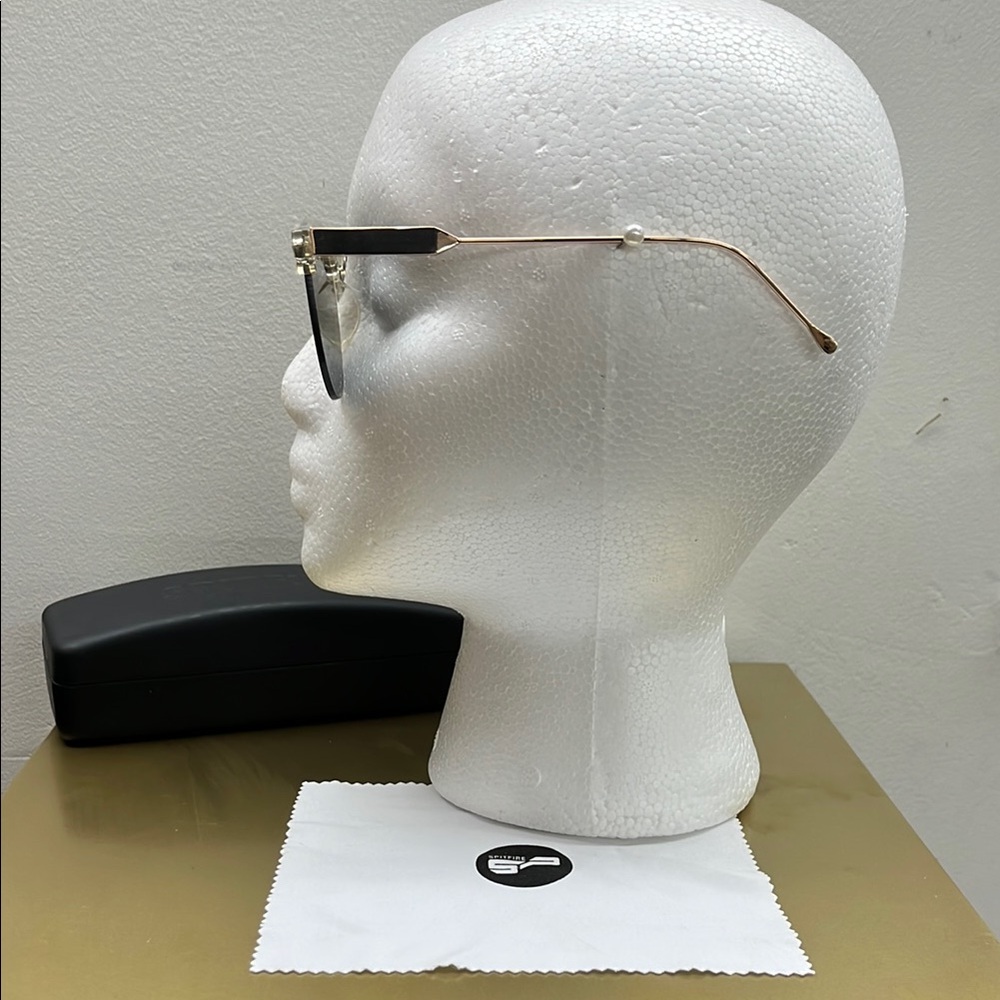 Spitfire Mirrored Sunglasses - Picture 3 of 7